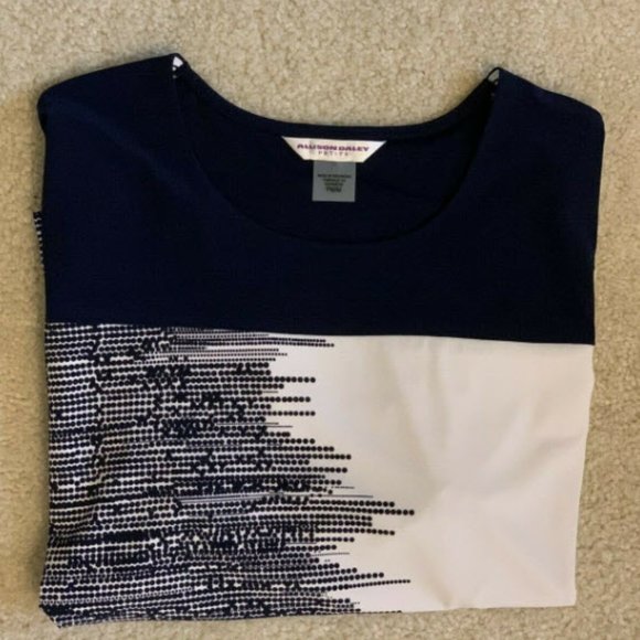 🎉HP🎉Allison Daley Women Blue & White Shirt SZ PM/M Scoop Neckline 3/4 Sleeve - Picture 11 of 11